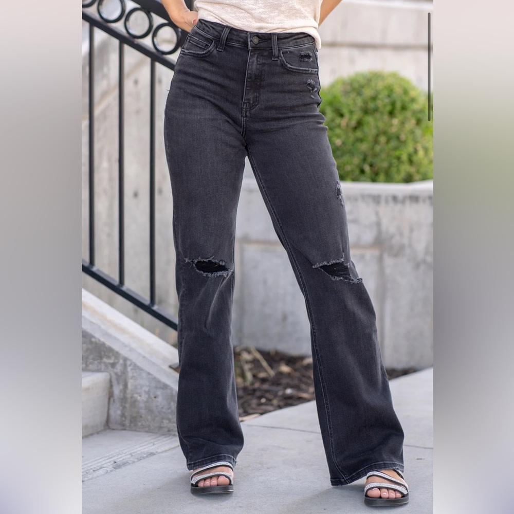 Vervet 90s Flare Jeans